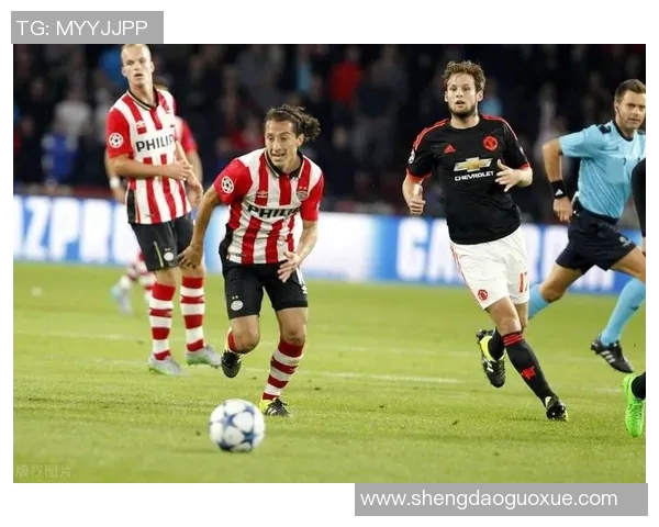 埃因霍温青年队迎战坎布尔全力争胜精彩赛事即将上演