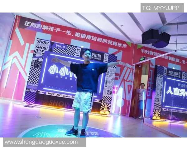 成都街舞队的现状分析与未来发展趋势探讨