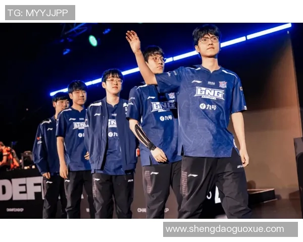 独家解析：JDG团队协作与其他战队的深度对比分析