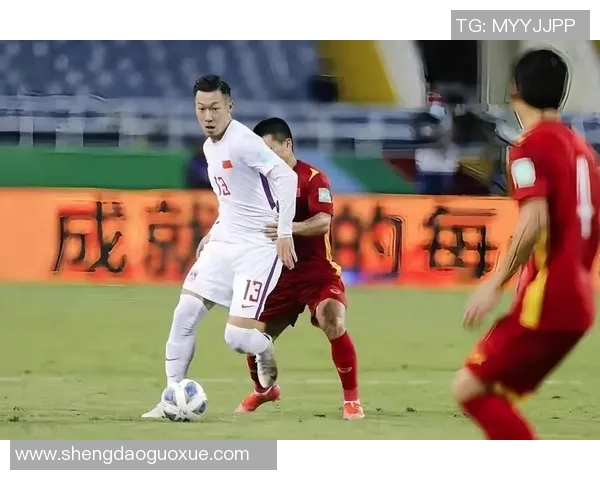 中国足球明星荣誉排名揭晓谁将成为历史最佳球员的争夺者 中国足球明星荣誉排名揭晓谁将成为历史最佳球员的争夺者